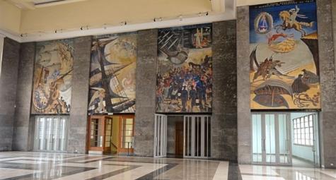 Painéis de Almada Negreiros