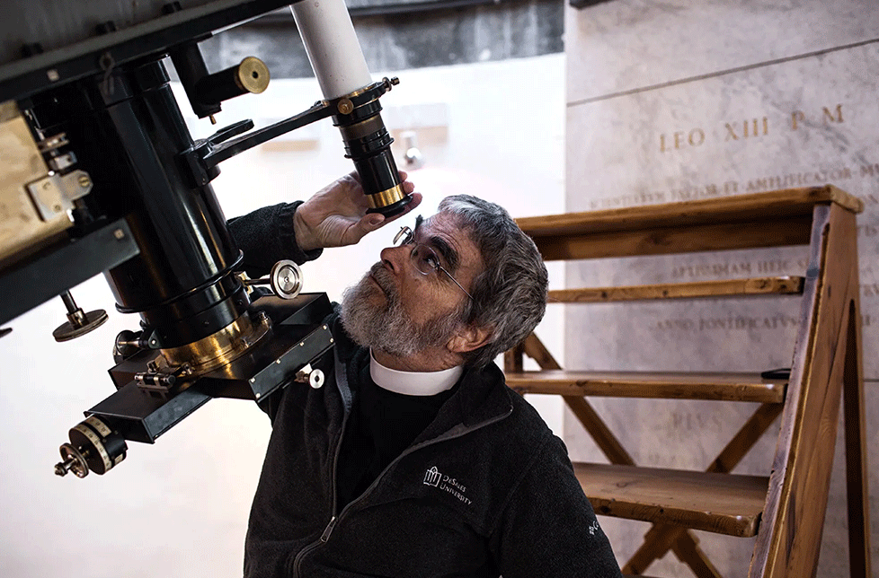 A Jesuit’s Guide to the Stars