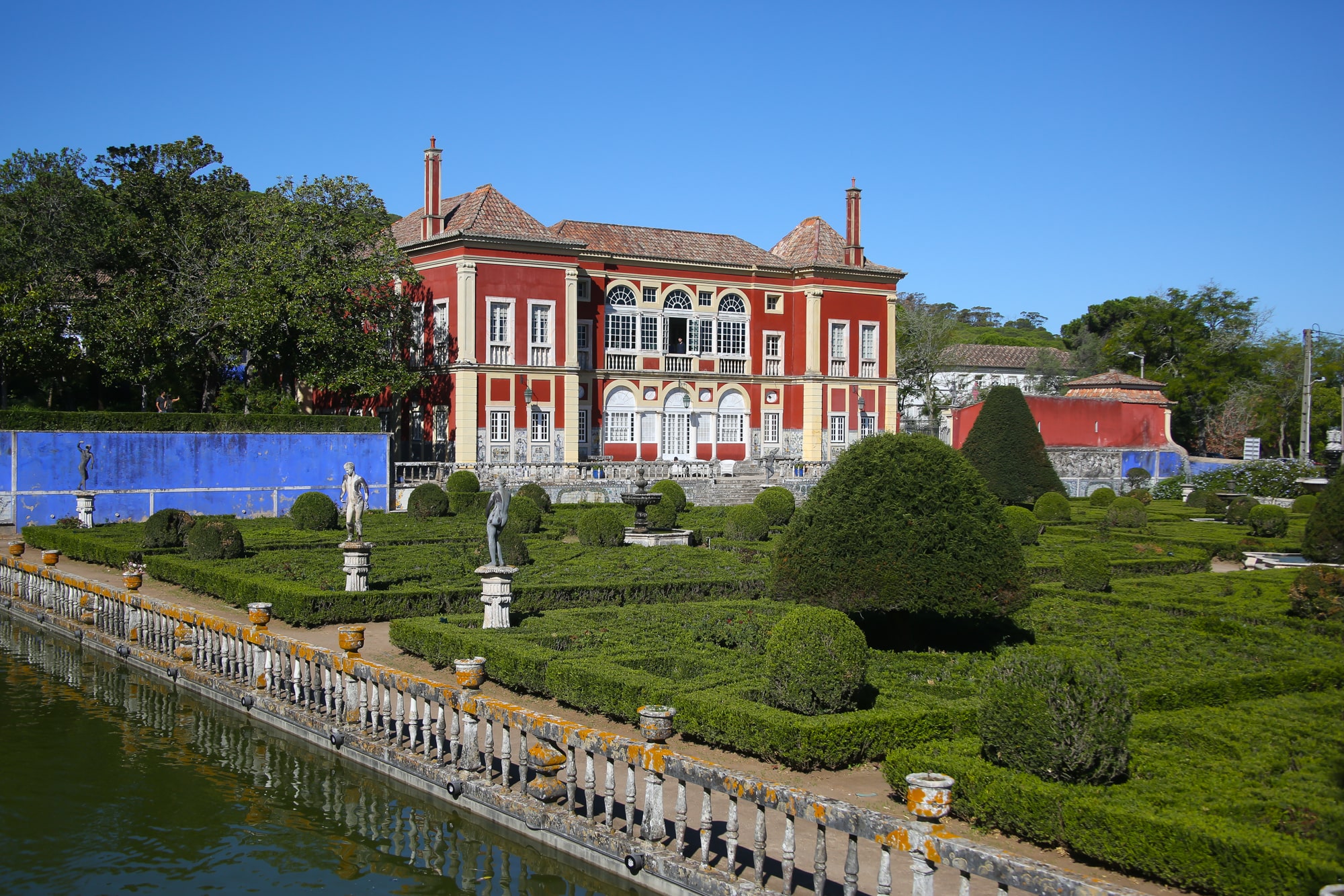 Há Livros no Palácio